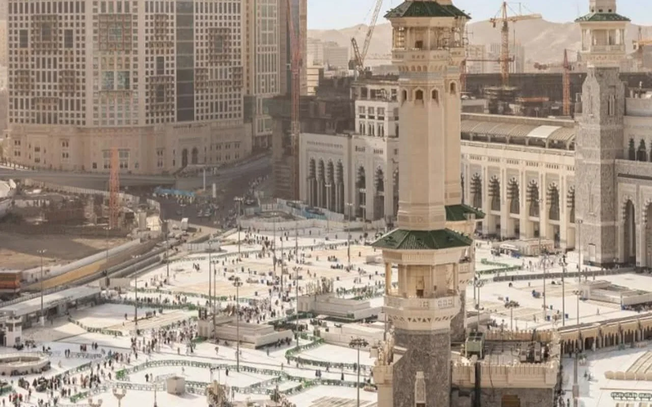 برنامج عمرة 5 أيام من الرياض بثلاث ليالٍ في مكة